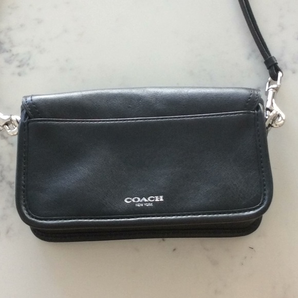 COACH CLASSIC FOLD OVER CROSSBODY LEATHER BAG - Picture 3 of 10
